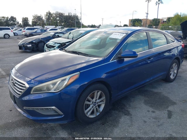 Hyundai SONATA SE 2015 5NPE24AF7FH227692 Image 2