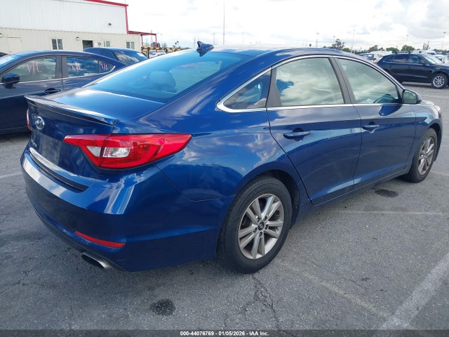 Hyundai SONATA SE 2015 5NPE24AF7FH227692 Image 4