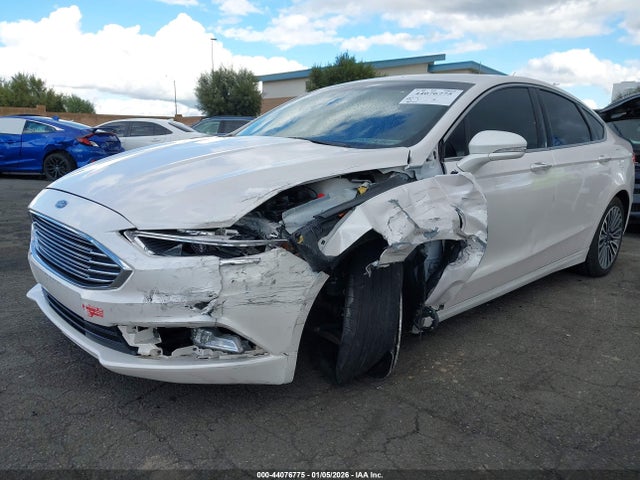Ford Fusion Energi Titanium 2018 3FA6P0SU5JR204547 Image 2