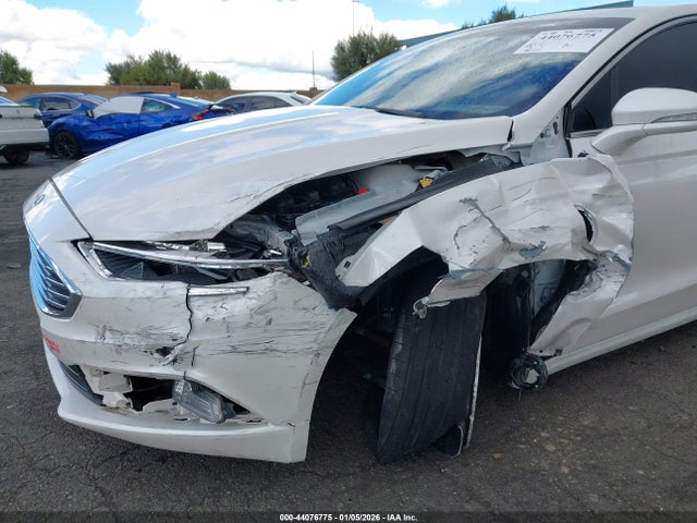 Ford Fusion Energi Titanium 2018 3FA6P0SU5JR204547 Image 6