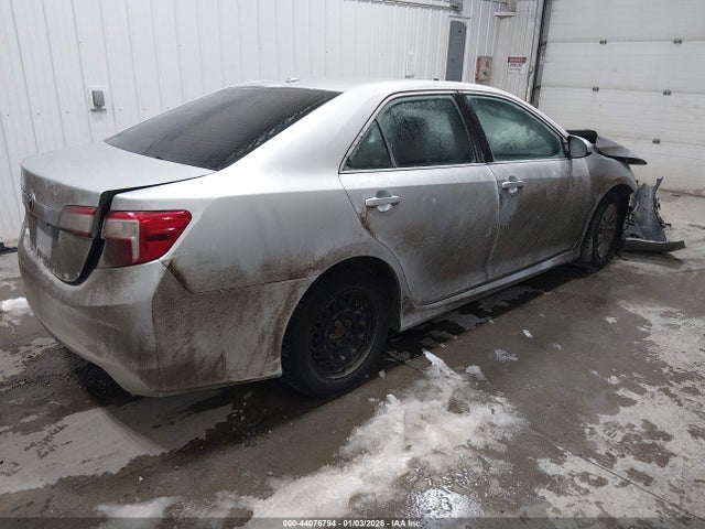 4T1BK1FK1EU542737 Toyota Camry Se V6