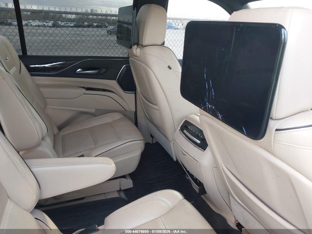 1GYS3KKL4MR484933 Cadillac Escalade Esv 2wd Premium Luxury