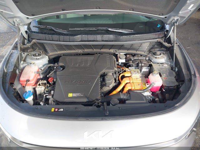 KNDCR3LE4P5090214 KIA Niro Ex Touring