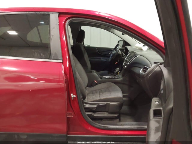 Продажа на аукционе авто 2022 Chevrolet Equinox Fwd Lt, vin: 3GNAXKEV8NS175636, номер лота: 44076827