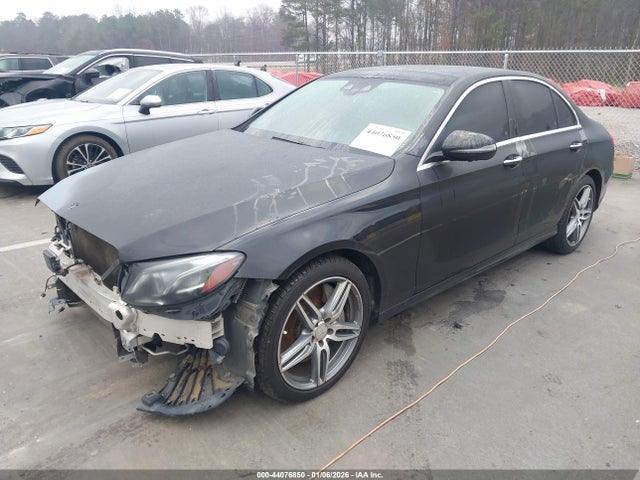 44076850 :رقم المزاد ، WDDZF4JB1HA228176 vin ، 2017 Mercedes-benz E 300 مزاد بيع