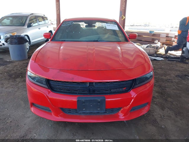 2C3CDXBG8NH220000 Dodge Charger Sxt Rwd