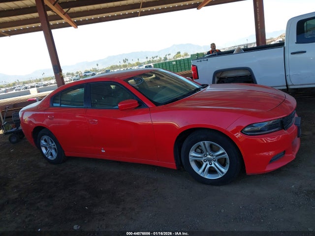 2C3CDXBG8NH220000 Dodge Charger Sxt Rwd