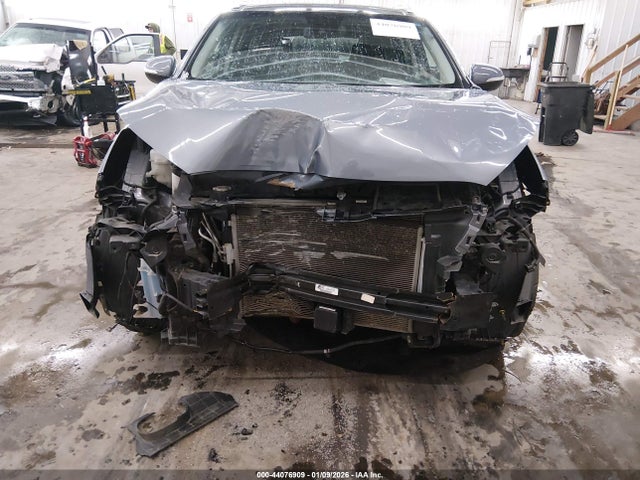 2020 Kia Sorento 3.3l Ex მანქანა იყიდება აუქციონზე, vin: 5XYPHDA59LG707802, აუქციონის ნომერი: 44076909