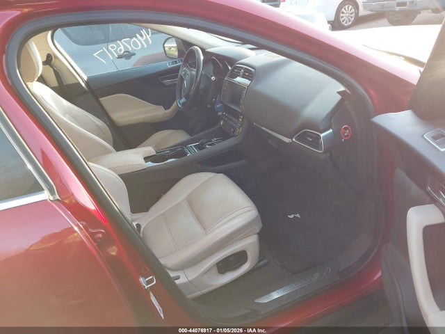 2017 JAGUAR F-PACE SADCK2BV6HA499327 Photo 4