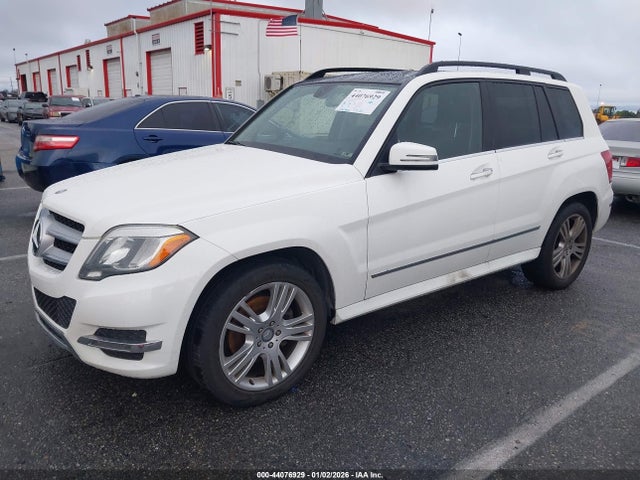 WDCGG5HB7FG402038 Mercedes-Benz GLK 350