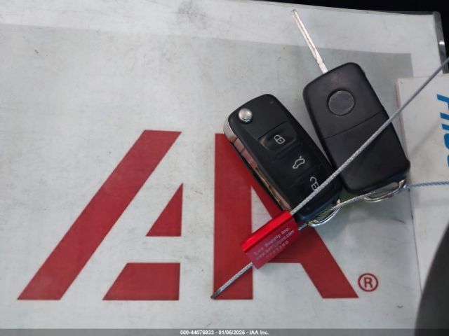 2013 VOLKSWAGEN PASSAT 1VWAP7A34DC057286 Photo 10