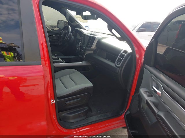 2022 RAM 1500 1C6SRFFT9NN381917 Photo 4