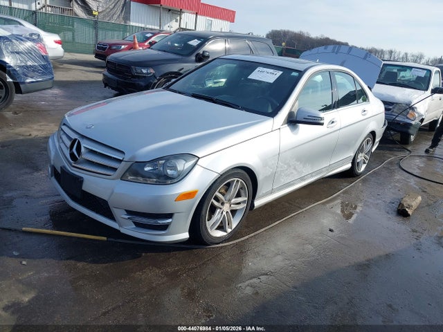 Aukcja sprzedaży 2012 Mercedes-benz C 300 Sport 4matic, vin: WDDGF8BB7CA648269, numer aukcji: 44076984