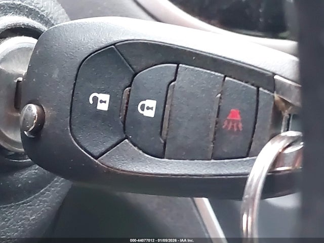 3GNCJNSB3KL271900 Chevrolet TRAX LS