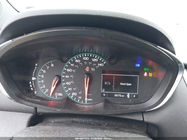 3GNCJNSB3KL271900 Chevrolet TRAX LS