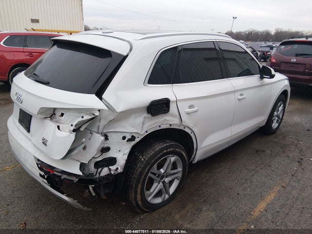 2018 AUDI Q5 WA1BNAFY6J2164933 Photo 3