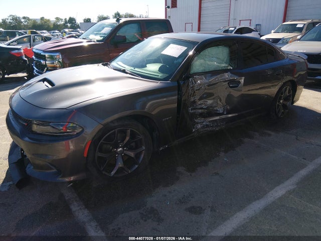 Dodge Charger R/t Rwd 2019 2C3CDXCT6KH668324 Image 2