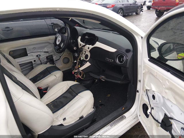 2018 FIAT 500 3C3CFFCH5JT524091 Photo 4