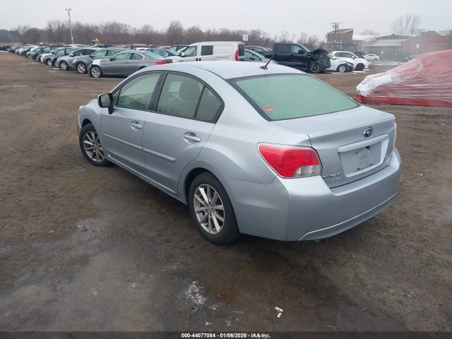 2013 SUBARU IMPREZA JF1GJAC62DH021818 Photo 2