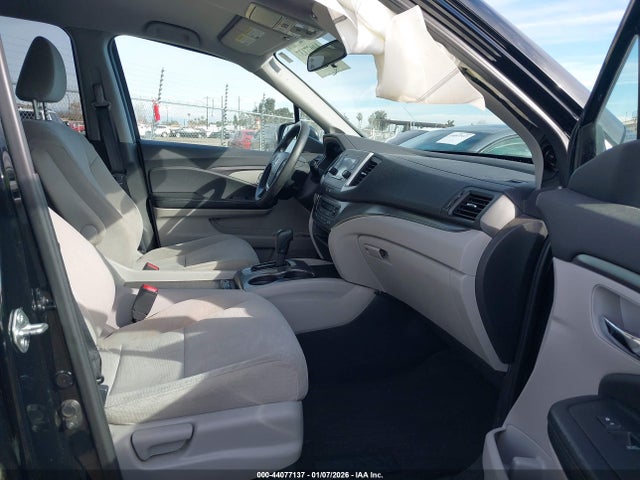 5FNYF5H14GB056806 Honda PILOT LX