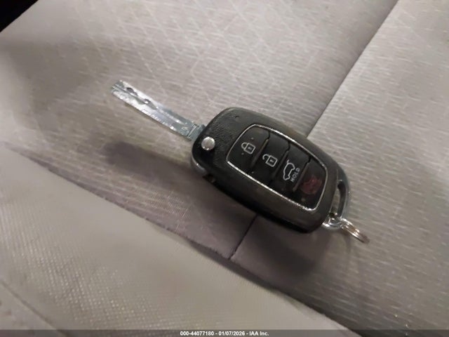 2018 HYUNDAI TUCSON KM8J3CA45JU713867 Photo 10