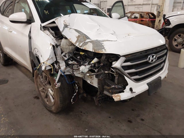 2018 HYUNDAI TUCSON KM8J3CA45JU713867 Photo 5