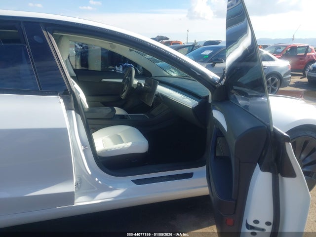 2022 TESLA MODEL 3 5YJ3E1EC6NF357490 Photo 4