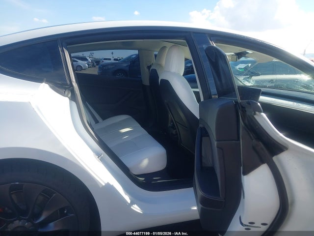 2022 TESLA MODEL 3 5YJ3E1EC6NF357490 Photo 7