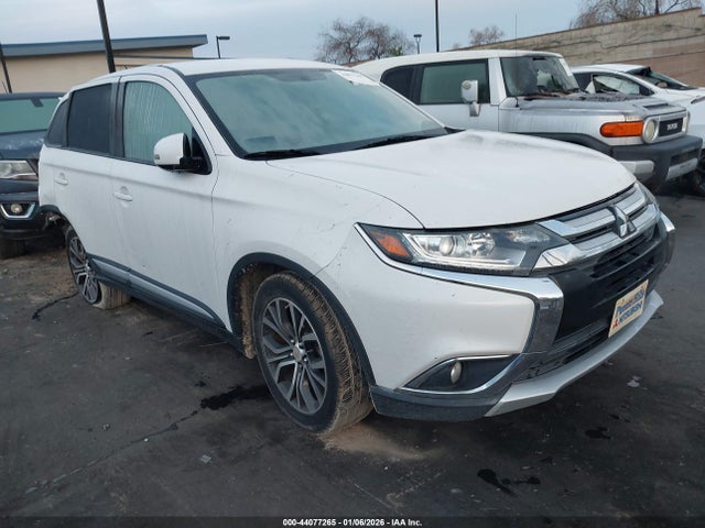 2016 MITSUBISHI OUTLANDER JA4AD3A39GZ011114