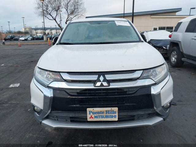 Mitsubishi Outlander Se/sel 2016 JA4AD3A39GZ011114 Image 12
