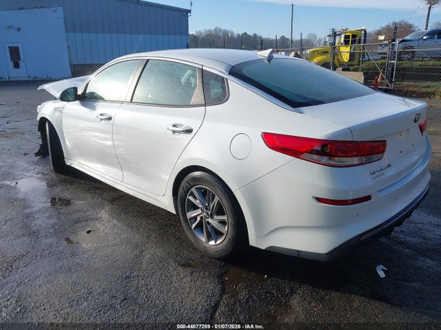 2019 KIA OPTIMA 5XXGT4L3XKG357366 Photo 2