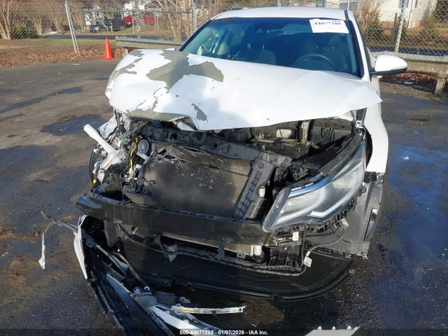 2019 KIA OPTIMA 5XXGT4L3XKG357366 Photo 5