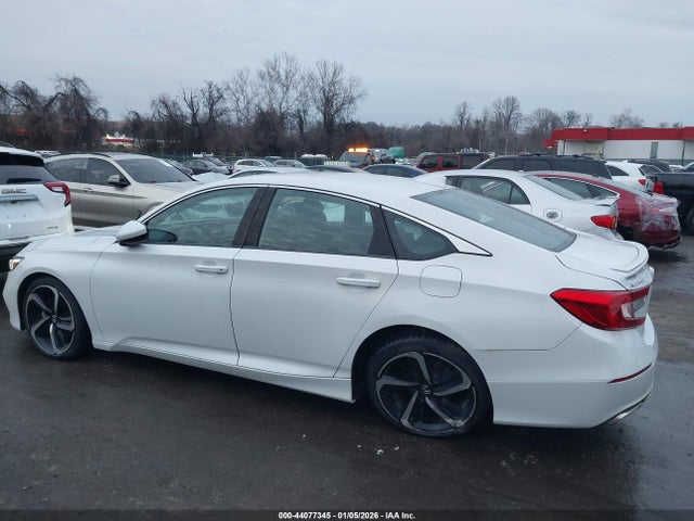 Продаж на аукціоні авто 2018 Honda Accord Sport, vin: 1HGCV1F35JA209396, номер лоту: 44077345
