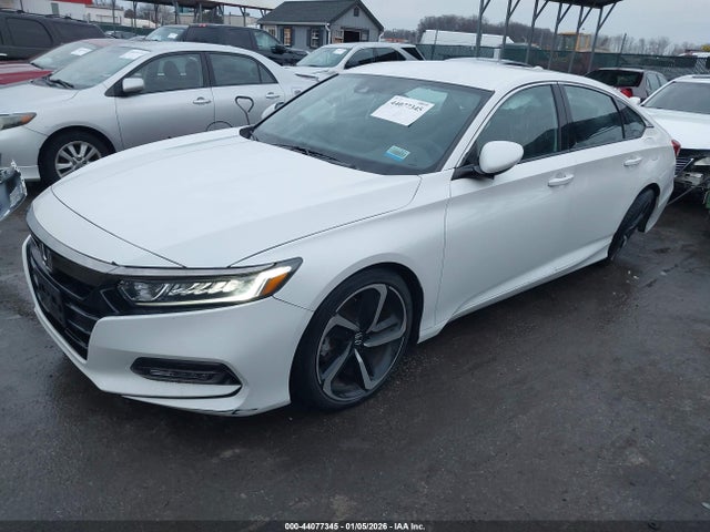 Продаж на аукціоні авто 2018 Honda Accord Sport, vin: 1HGCV1F35JA209396, номер лоту: 44077345