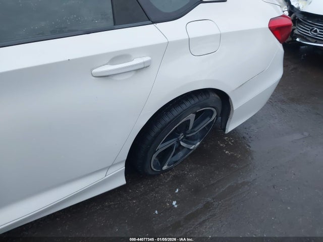 Продаж на аукціоні авто 2018 Honda Accord Sport, vin: 1HGCV1F35JA209396, номер лоту: 44077345