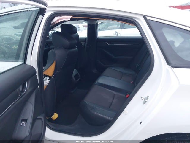 Продаж на аукціоні авто 2018 Honda Accord Sport, vin: 1HGCV1F35JA209396, номер лоту: 44077345
