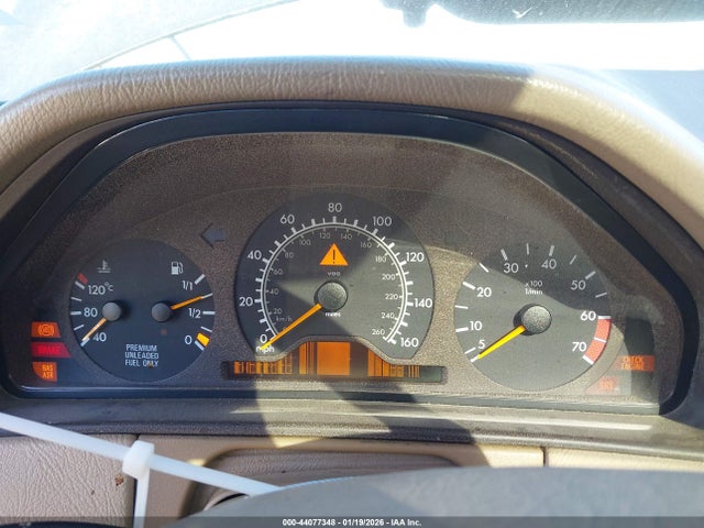 1999 MERCEDES-BENZ E 320 WDBJF65H3XA769955 Photo 6