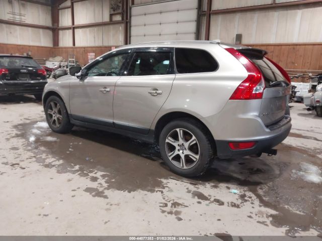 2012 VOLVO XC60 YV4902DZ9C2306695 Photo 2