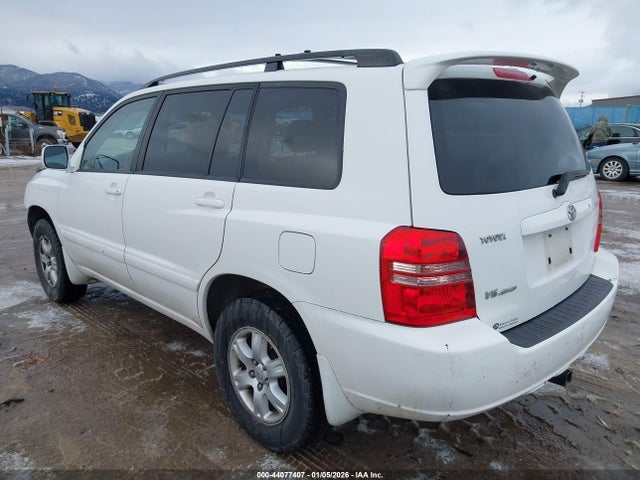 2002 TOYOTA HIGHLANDER JTEHF21A920081695 Photo 2