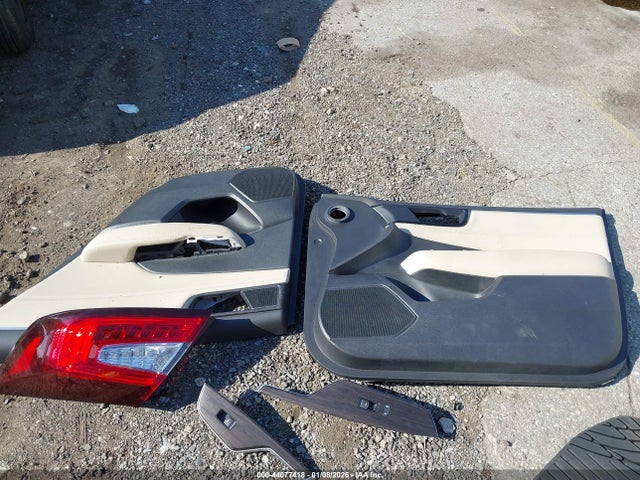 JHMZC5F19JC018197 Honda CLARITY PLUG-IN HYBRID