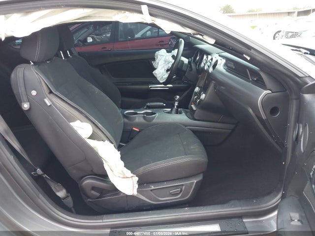 2021 FORD MUSTANG 1FA6P8CF4M5118247 Photo 4