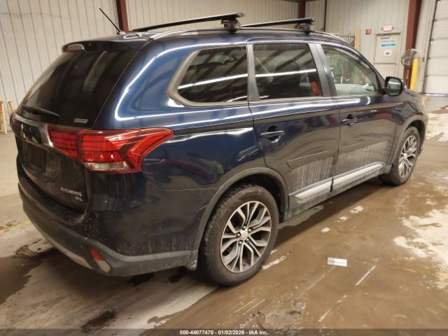 2016 MITSUBISHI OUTLANDER JA4AZ3A3XGZ003847 Photo 3