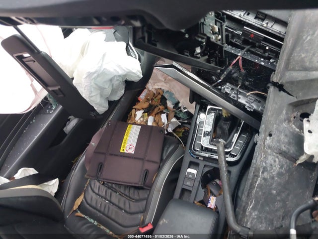 WVWAR7AN8NE009696 Volkswagen Arteon 2.0t Sel R-line