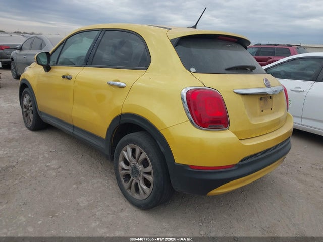2016 FIAT 500X ZFBCFXBT9GP381170 Photo 2