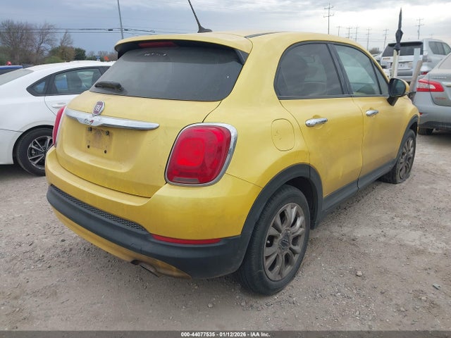 2016 FIAT 500X ZFBCFXBT9GP381170 Photo 3