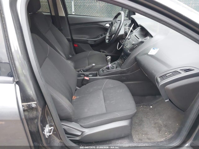 2015 FORD FOCUS 1FADP3FEXFL287944 Photo 4