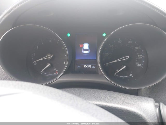 JTNKHMBX5K1054051 Toyota C-HR LE