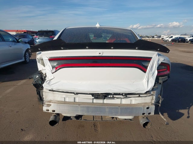 2C3CDXGJ0JH193258 Dodge Charger R/t Scat Pack Rwd