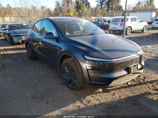 2026 TESLA MODEL Y 7SAYGDEE6TA411158 Photo 0