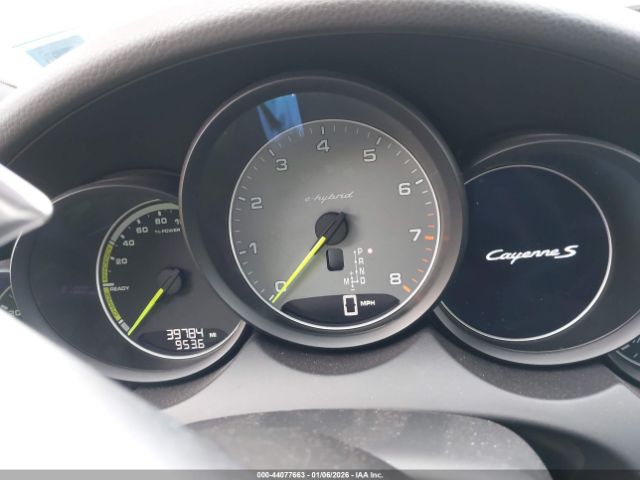 2018 PORSCHE CAYENNE E-HYBRID WP1AE2A29JLA70340 Photo 6